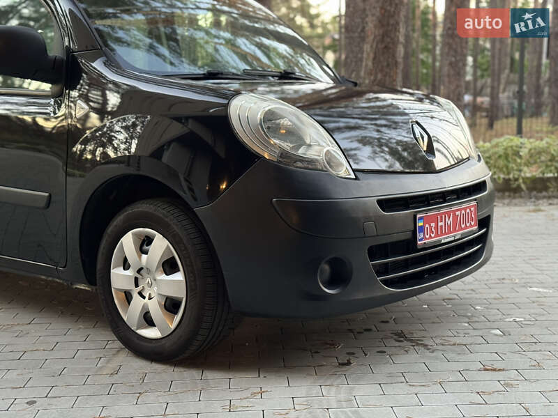 Минивэн Renault Kangoo 2008 в Киеве