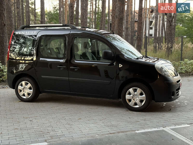 Минивэн Renault Kangoo 2008 в Киеве