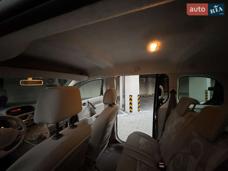 Минивэн Renault Kangoo 2008 в Киеве