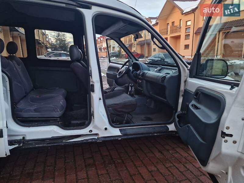 Мінівен Renault Kangoo 1998 в Стрию