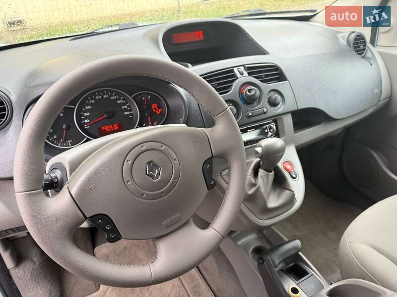 Мінівен Renault Kangoo 2010 в Рівному