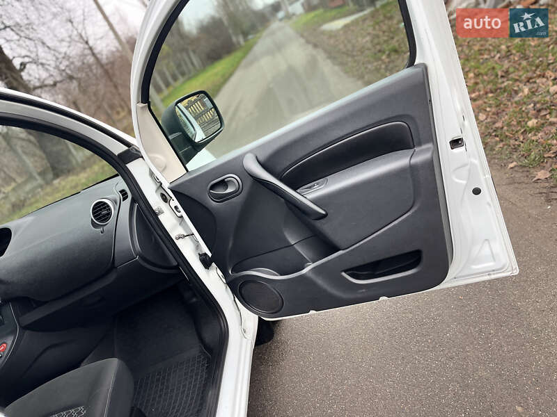 Мінівен Renault Kangoo 2011 в Володимирі фото 35 Мінівен Renault Kangoo 2011 в Володимирі