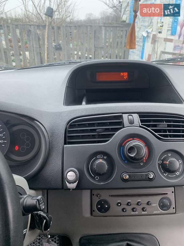 Мінівен Renault Kangoo 2009 в Сумах