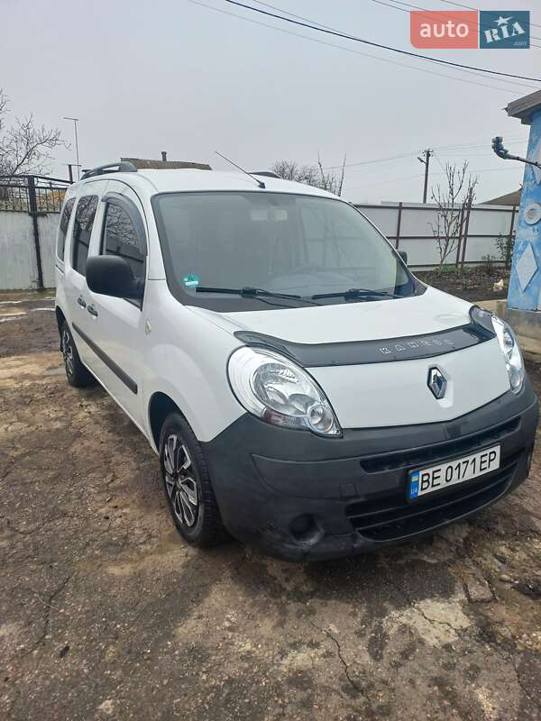 Минивэн Renault Kangoo 2010 в Николаеве фото Минивэн Renault Kangoo 2010 в Николаеве