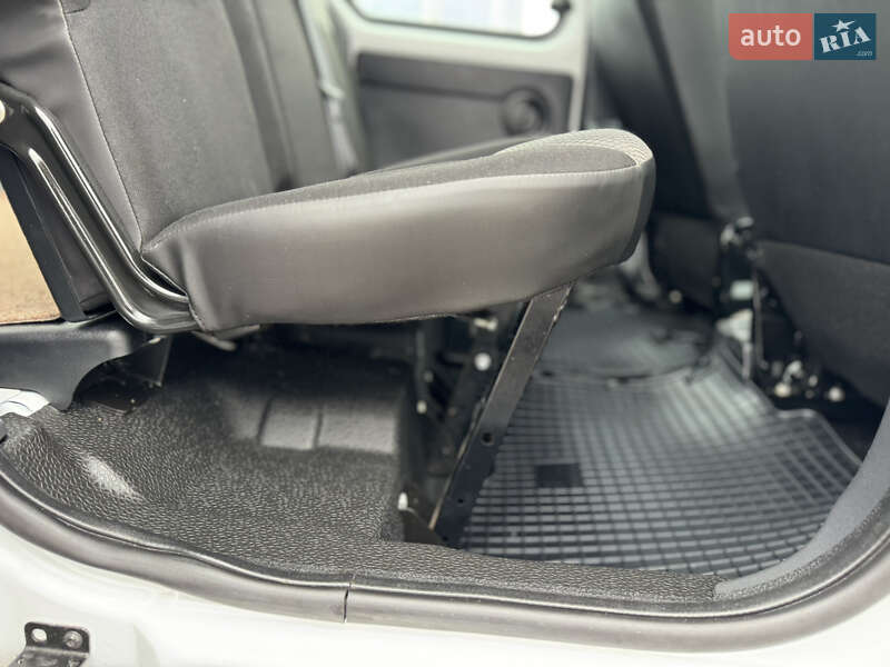 Минивэн Renault Kangoo 2018 в Киеве фото 44 Минивэн Renault Kangoo 2018 в Киеве