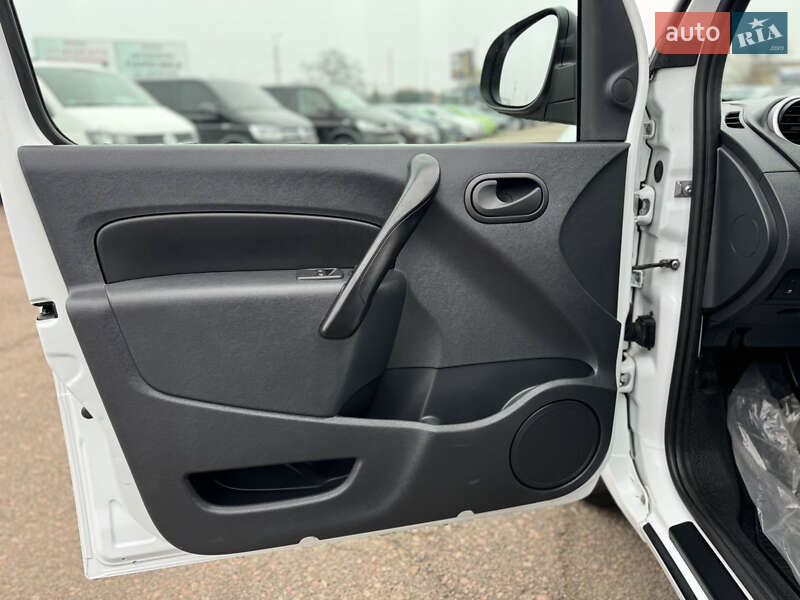 Минивэн Renault Kangoo 2018 в Киеве фото 86 Минивэн Renault Kangoo 2018 в Киеве