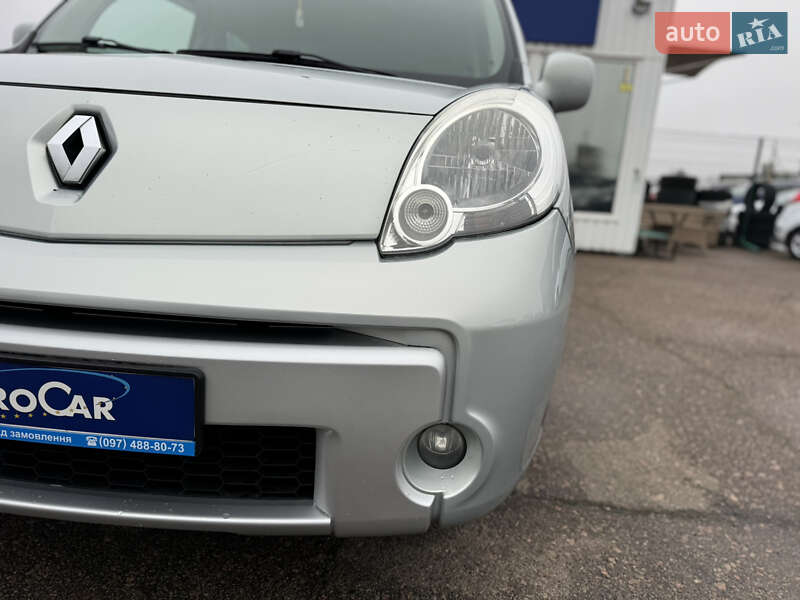 Минивэн Renault Kangoo 2012 в Киеве
