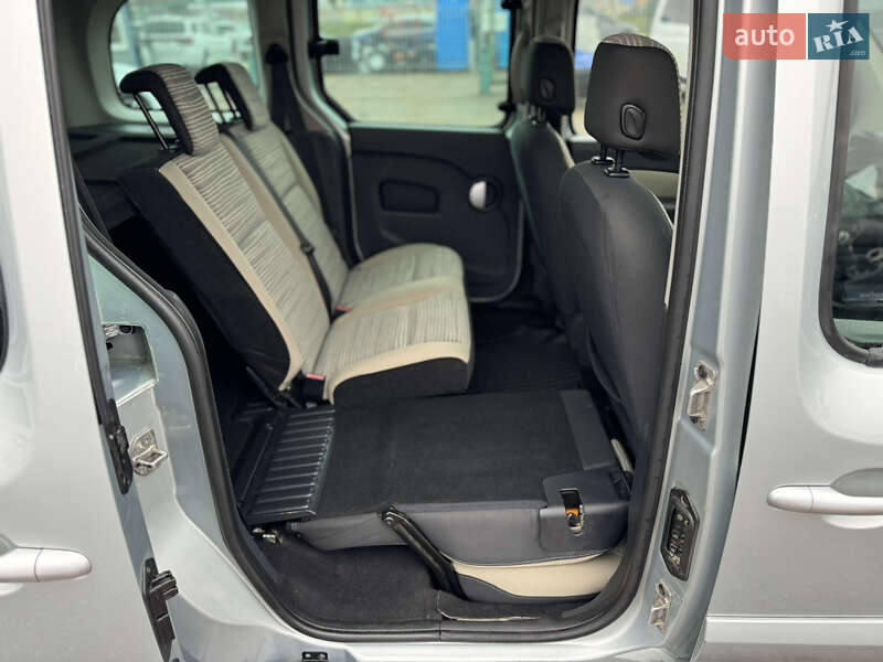 Минивэн Renault Kangoo 2012 в Киеве