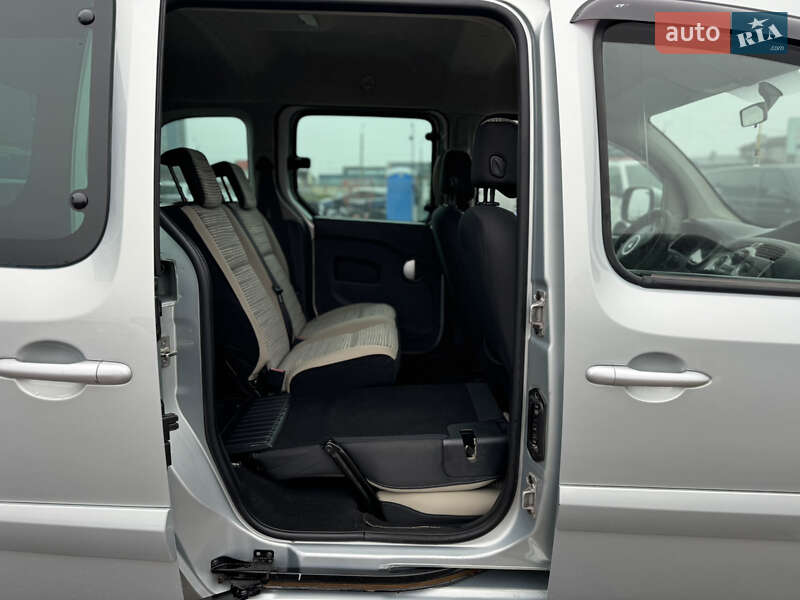 Минивэн Renault Kangoo 2012 в Киеве
