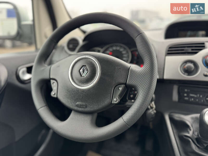 Минивэн Renault Kangoo 2012 в Киеве