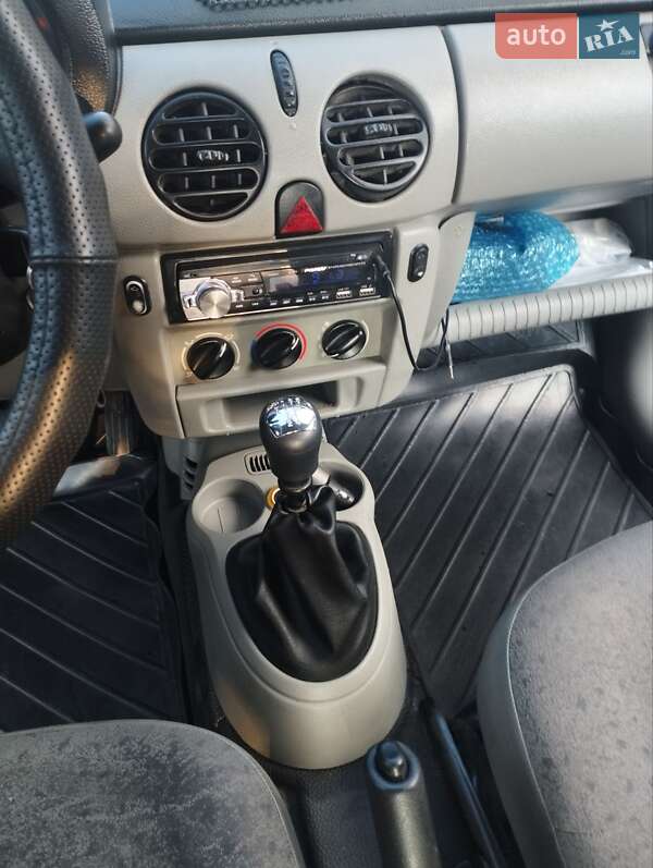 Вантажний фургон Renault Kangoo 2004 в Вінниці фото 9 Вантажний фургон Renault Kangoo 2004 в Вінниці