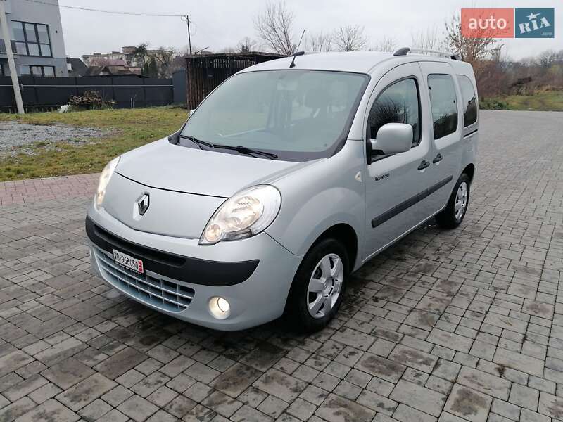 Минивэн Renault Kangoo 2012 в Здолбунове