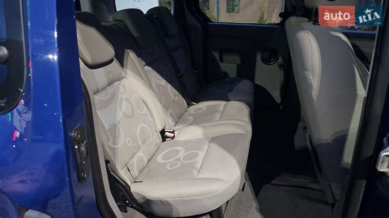 Мінівен Renault Kangoo 2009 в Івано-Франківську