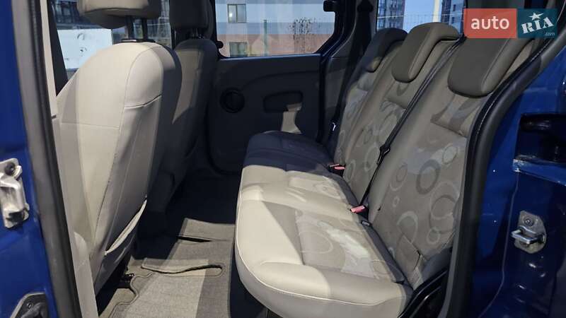 Мінівен Renault Kangoo 2009 в Івано-Франківську