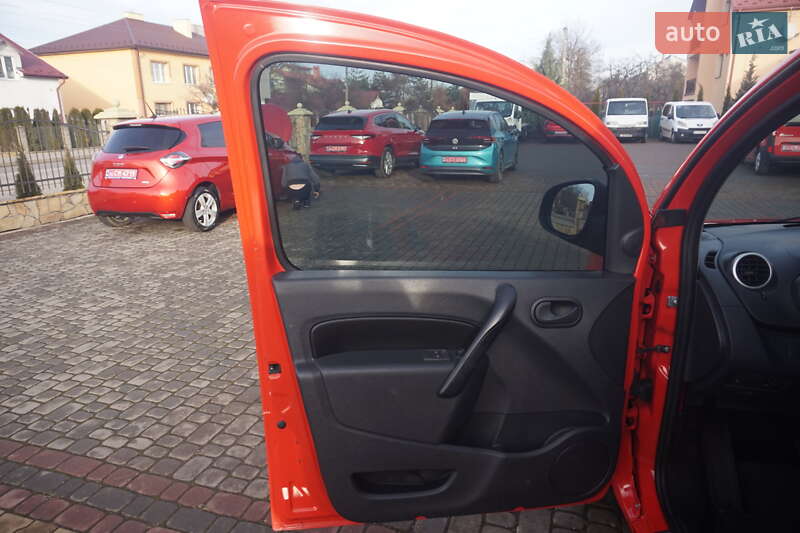 Минивэн Renault Kangoo 2021 в Самборе фото 26 Минивэн Renault Kangoo 2021 в Самборе