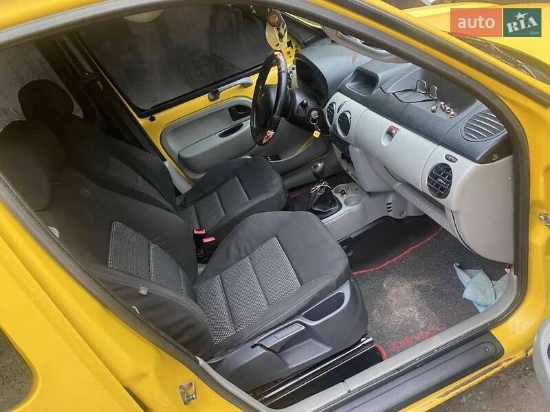 Минивэн Renault Kangoo 2003 в Киеве