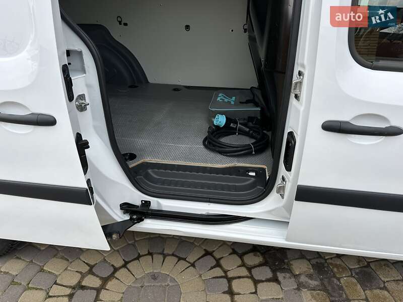 Грузовой фургон Renault Kangoo 2018 в Хмельницком