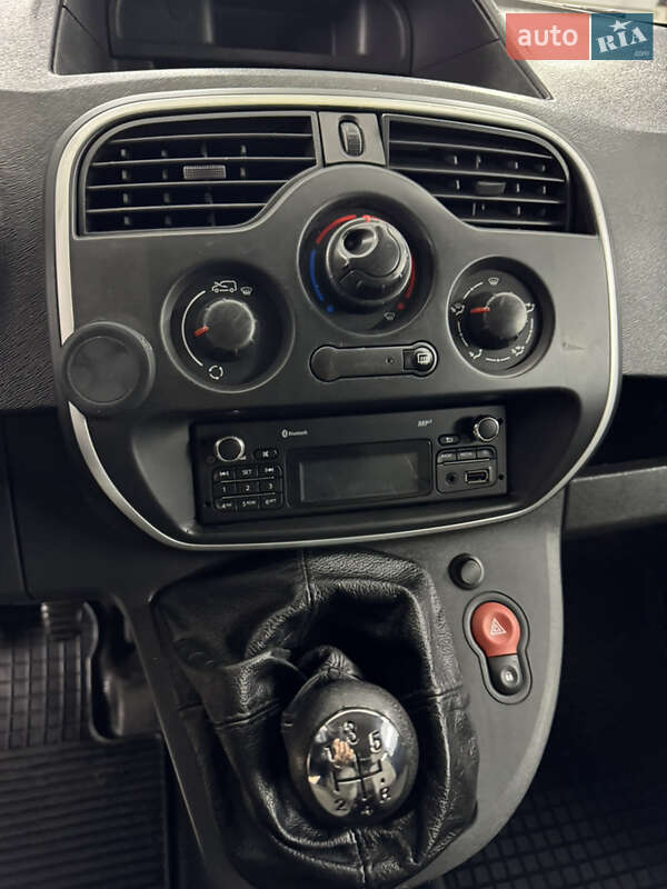 Минивэн Renault Kangoo 2017 в Киеве