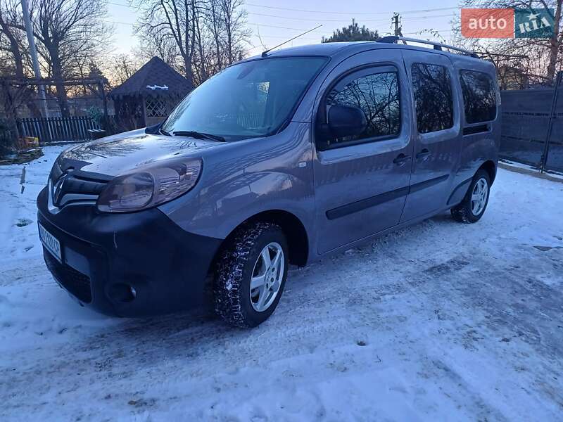 Мінівен Renault Kangoo 2015 в Івано-Франківську