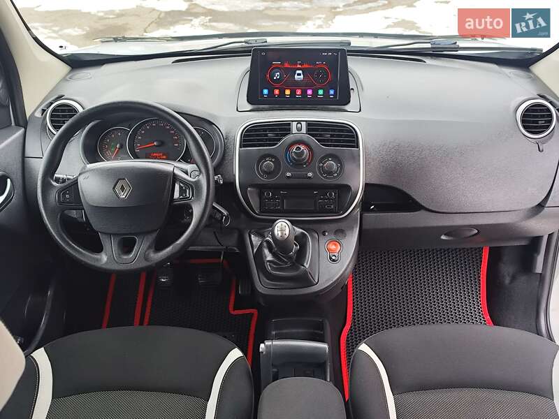 Минивэн Renault Kangoo 2015 в Новоархангельске
