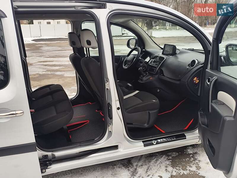 Минивэн Renault Kangoo 2015 в Новоархангельске
