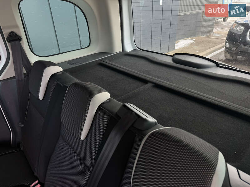 Минивэн Renault Kangoo 2014 в Ровно фото 29 Минивэн Renault Kangoo 2014 в Ровно