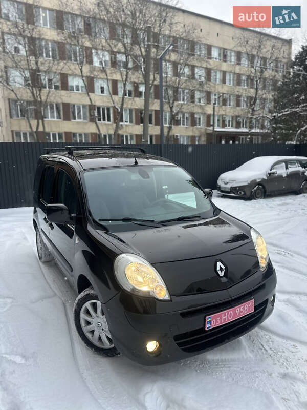 Минивэн Renault Kangoo 2010 в Виннице