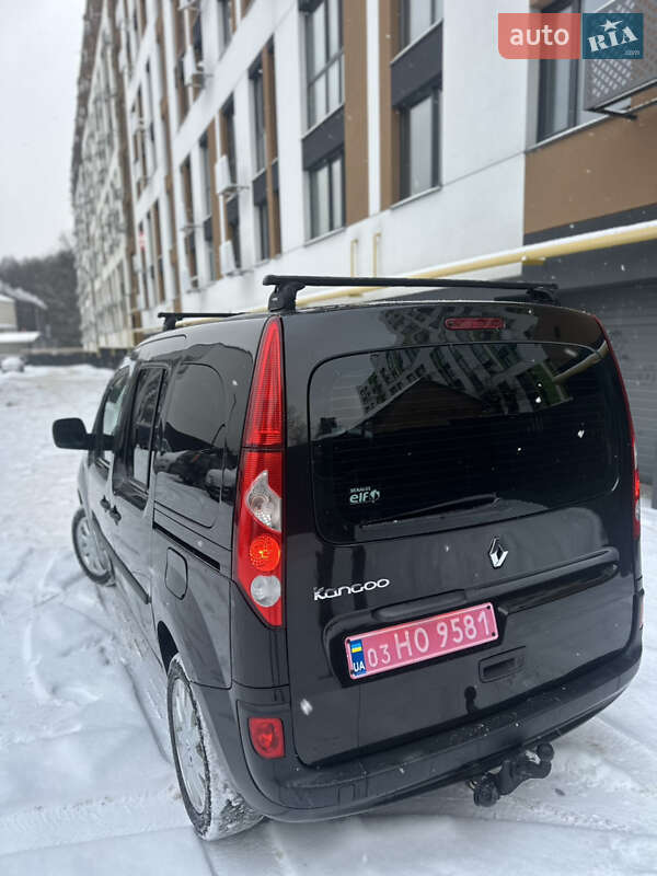 Минивэн Renault Kangoo 2010 в Виннице