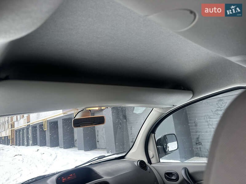 Минивэн Renault Kangoo 2010 в Виннице