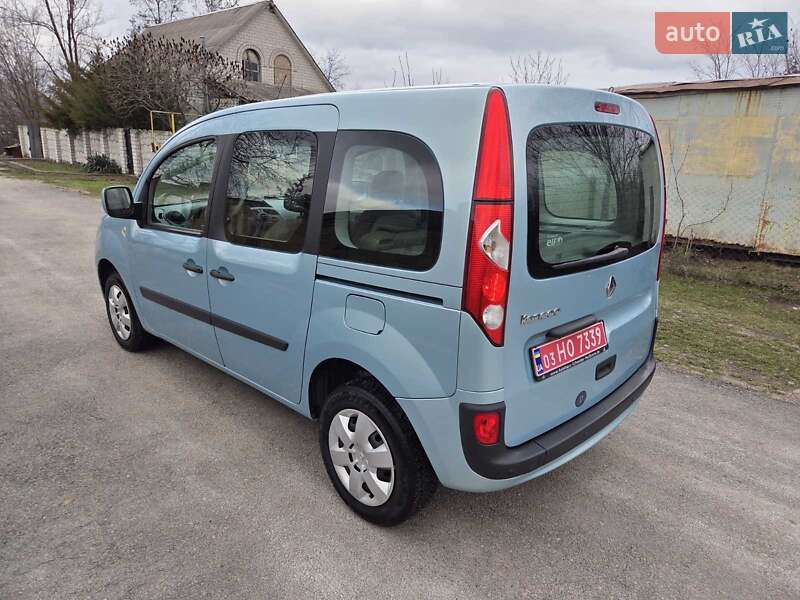 Минивэн Renault Kangoo 2009 в Каменском