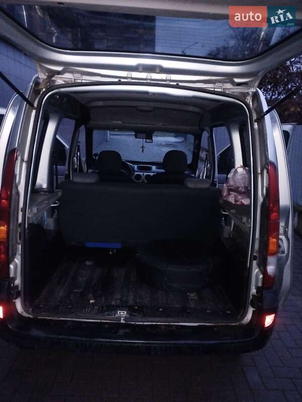 Минивэн Renault Kangoo 2004 в Виннице