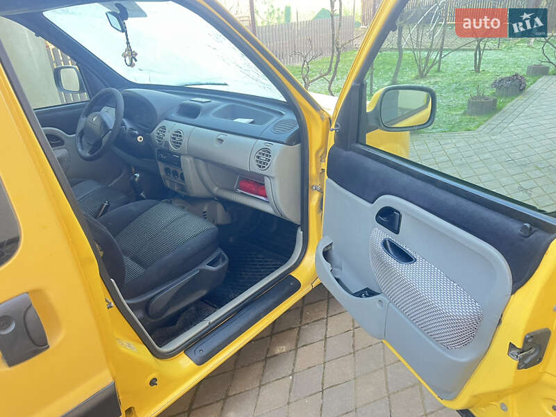 Минивэн Renault Kangoo 2008 в Тячеве фото 10 Минивэн Renault Kangoo 2008 в Тячеве