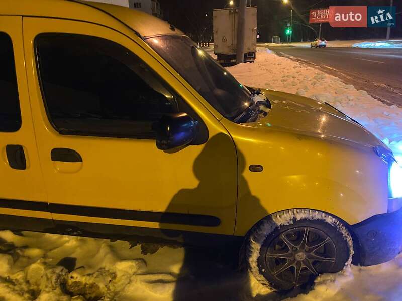 Минивэн Renault Kangoo 2000 в Харькове фото Минивэн Renault Kangoo 2000 в Харькове