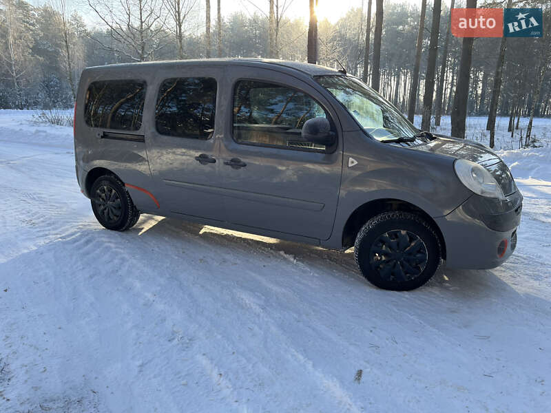 Минивэн Renault Kangoo 2013 в Луцке