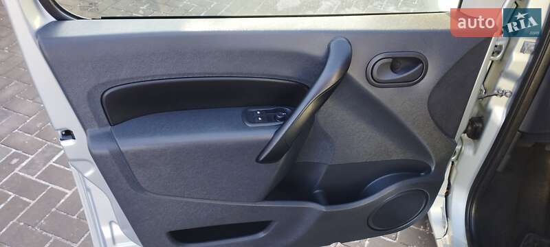 Минивэн Renault Kangoo 2012 в Кривом Роге