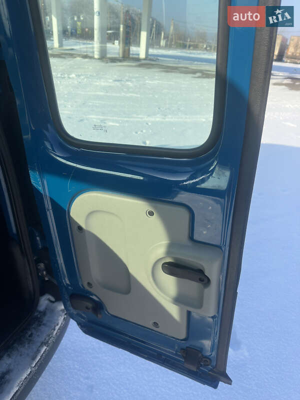 Минивэн Renault Kangoo 2004 в Виннице