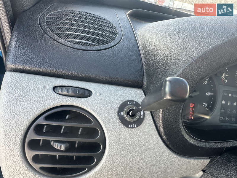 Минивэн Renault Kangoo 2004 в Виннице