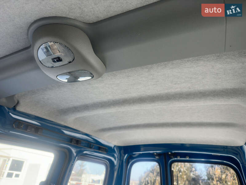 Минивэн Renault Kangoo 2004 в Виннице