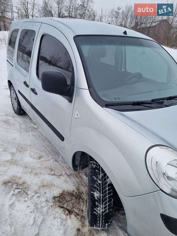 Мінівен Renault Kangoo 2011 в Луцьку
