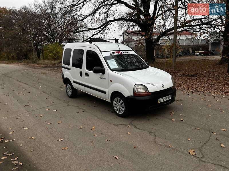 Минивэн Renault Kangoo 2000 в Вознесенске