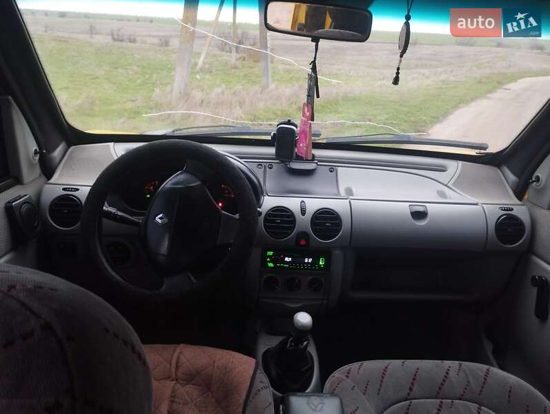 Минивэн Renault Kangoo 2002 в Николаеве