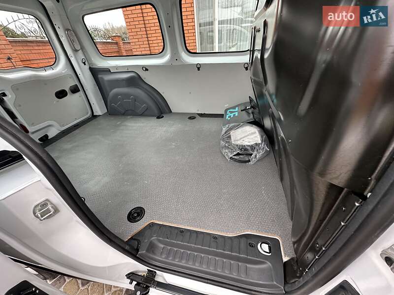 Минивэн Renault Kangoo 2019 в Хмельницком