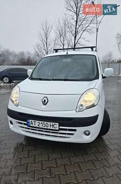 Минивэн Renault Kangoo 2011 в Снятине