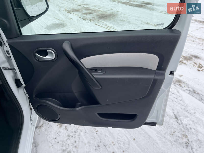 Минивэн Renault Kangoo 2012 в Луцке фото 24 Минивэн Renault Kangoo 2012 в Луцке