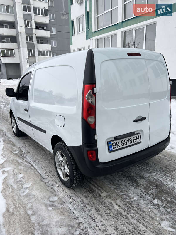 Грузовой фургон Renault Kangoo 2008 в Вараше