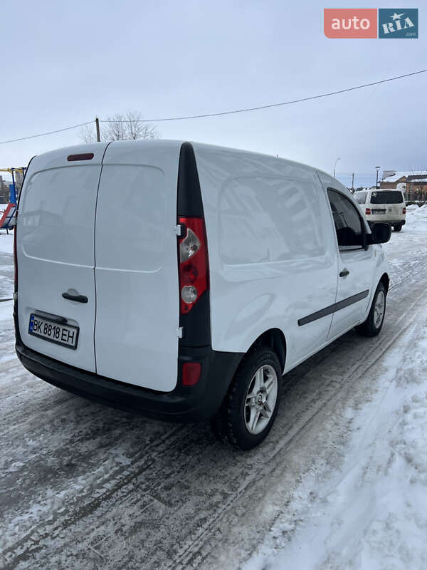 Грузовой фургон Renault Kangoo 2008 в Вараше