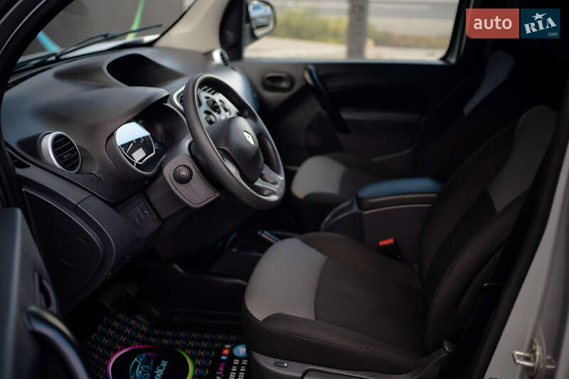 Грузовой фургон Renault Kangoo 2018 в Луцке фото 69 Грузовой фургон Renault Kangoo 2018 в Луцке
