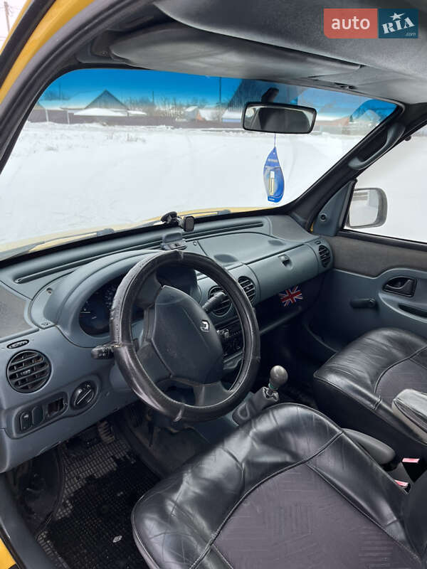 Минивэн Renault Kangoo 2000 в Калиновке