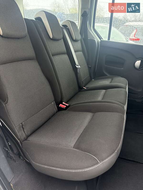 Мінівен Renault Kangoo 2012 в Луцьку фото 44 Мінівен Renault Kangoo 2012 в Луцьку