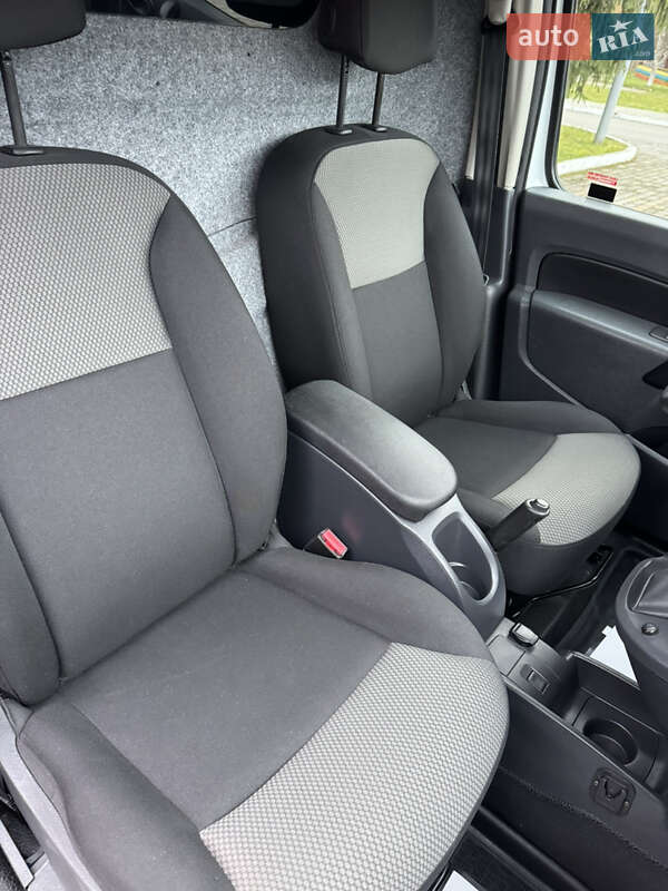 Грузовой фургон Renault Kangoo 2020 в Луцке